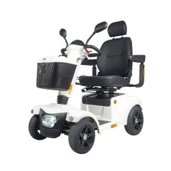 Aμαξίδιο Scooter Perseus Mobiakcare 0805760